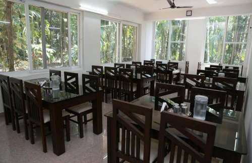 Sringeri Hotel | Hotel ∙ 5 guests