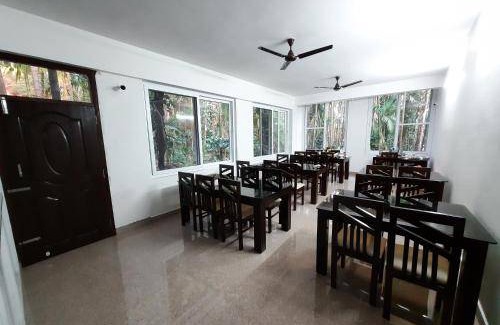 Sringeri Hotel | Hotel ∙ 5 guests