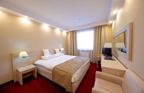 Tarnowo Podgorne Hotel | Hotel 500