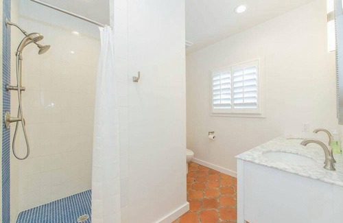 Uvalde Hotel | Hotel ∙ 7 guests