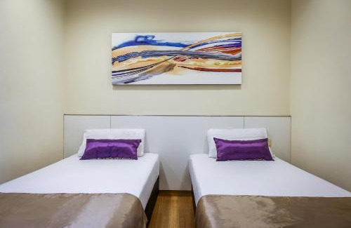 Chinatown Hotel | Hotel 81 Cosy