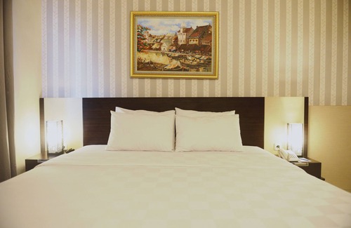 Jember Hotel | Hotel 88 Diponegoro Jember by WH