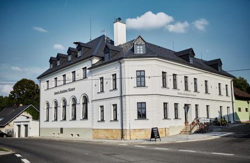 Osecna Hotel | Hotel a Hostinec Slunce