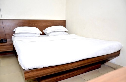 Daulatabad Hotel | Hotel Adarsh