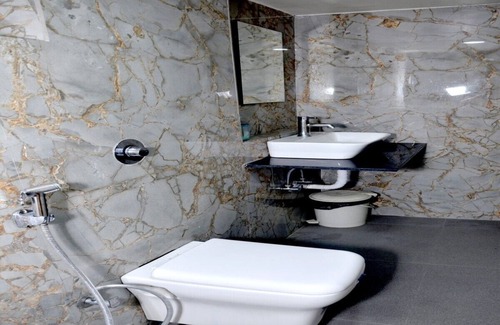 Daulatabad Hotel | Hotel Adarsh