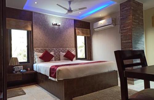 Sualkuchi Hotel | Hotel A P Home's - A Boutique Hotel