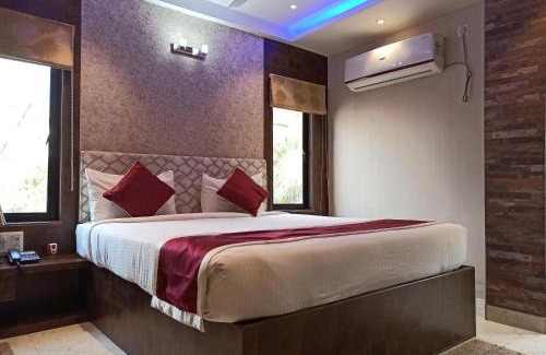 Sualkuchi Hotel | Hotel A P Home's - A Boutique Hotel