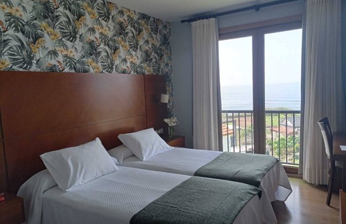 Oia Hotel | Hotel A Raíña