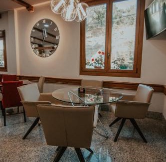 Samos Hotel | Hotel A Veiga