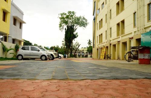 Mayiladuthurai Hotel | Hotel Aadhi