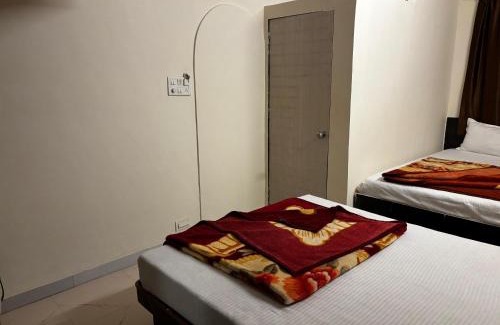 Mahabaleshwar Bed & Breakfast | Hotel Aafiyat Inn