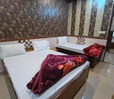 Khatu Hotel | Hotel Aapno Shyam And Restaurant