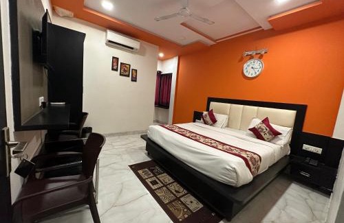 Taj Ganj Hotel | Hotel Aaradhya Residency