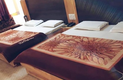 Katra Hotel | Hotel Aashirwad
