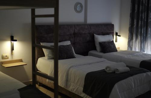 Qafe e Gjashtes Hotel | Hotel Abedini