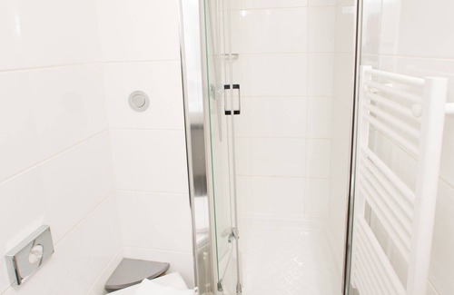 Eragny Hotel | Hotel Acadie Eragny sur Oise