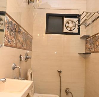 Rajahmundry Hotel | Hotel ACY Apsara