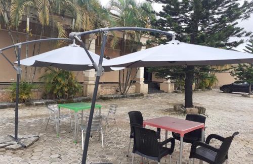 Benin City Hotel | Hotel Adonai Lodge