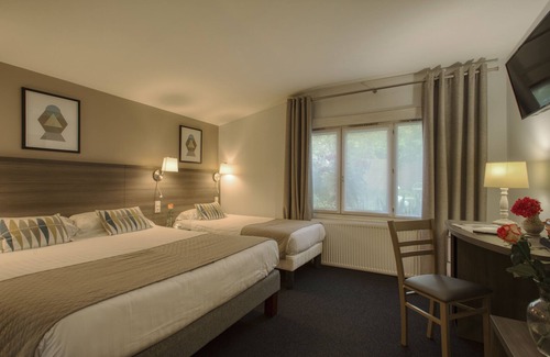 Saint-Cyr-l'Ecole Hotel | HOTEL AEROTEL l’étape du silence