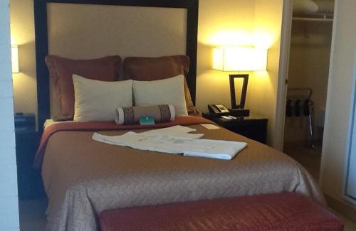 West End Hotel | Hotel AKA Washington Circle
