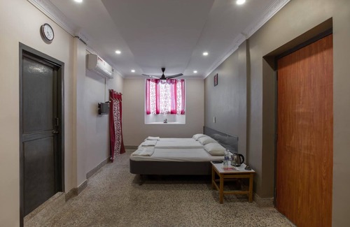 Dindigul Hotel | Hotel AKMG