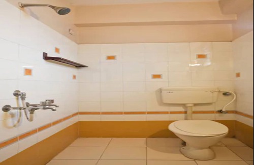 Railway New Colony Hotel | Hotel Akshaya