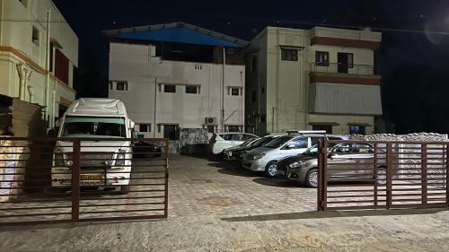Thanjavur Hotel | Hotel Akshith Inn