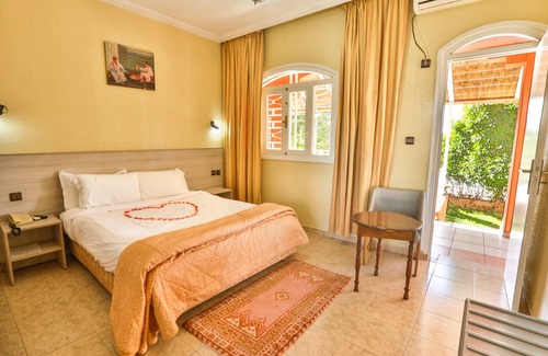 Beni Mellal Hotel | Hotel Al Bassatine