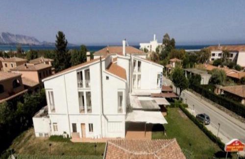 San Teodoro City Centre Hotel | Hotel Al Faro