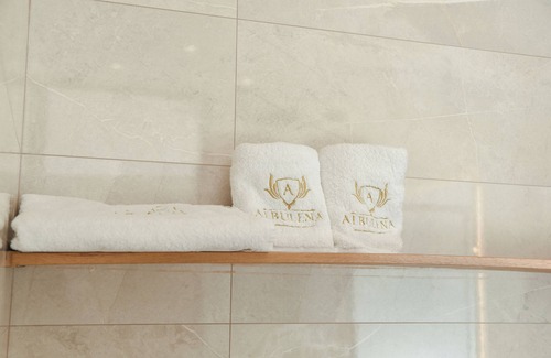 Kurbin Hotel | Hotel Albulena