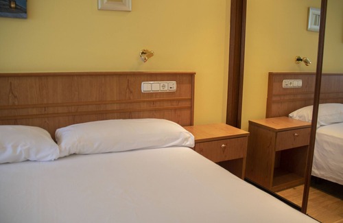 Las Campas y San Claudio Hotel | Hotel Alda Estación Oviedo