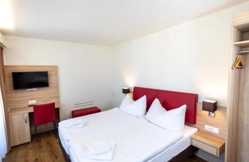 Clara Hotel | Hotel Alexander