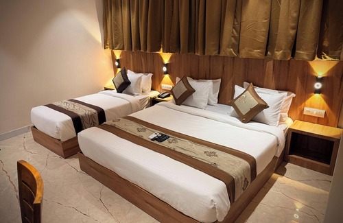 Jogeshwari West Hotel | Hotel Alfa Suites