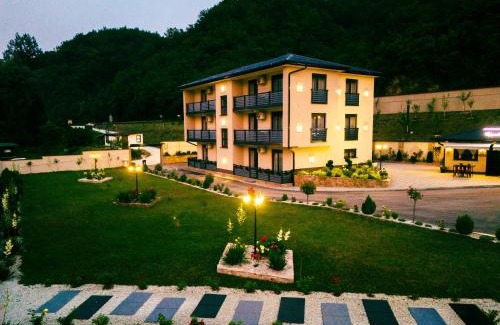 Konjic Apartment | Hotel Alibabin Raj