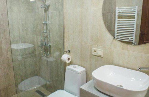 Akhaltsikhe Hotel | Hotel Almi