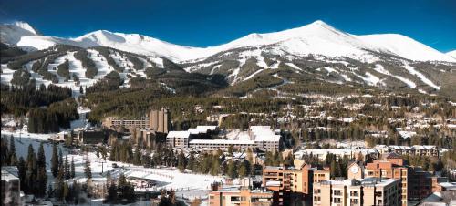 Peak 9 Resort | Hotel Alpenrock Breckenridge, Curio Collection by Hilton