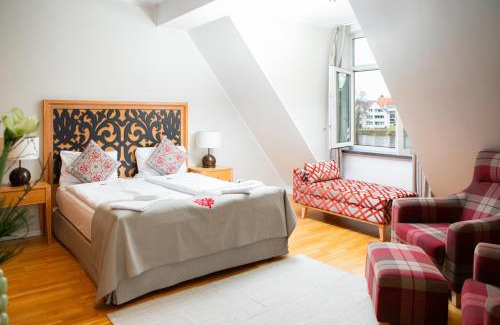 Hakenfelde Hotel | Hotel Altes Fährhaus