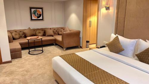 Alwar Hotel | Hotel Alwar Royals