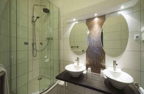 Sachsenhausen-Sud House | Hotel am Berg