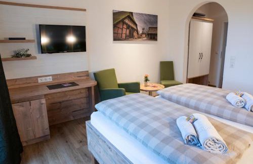 Apen Hotel | Hotel Am Deich