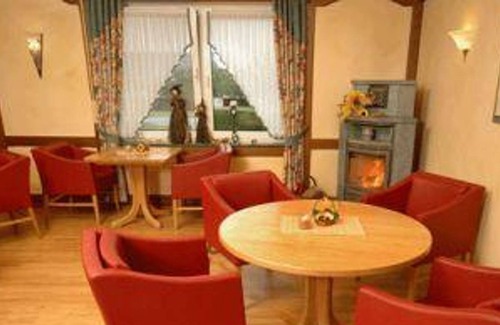Brimingen House | Hotel Am Hohnersberg - double room shower/toilet
