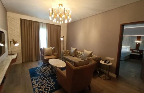 Mandya Hotel | Hotel Amaravathi