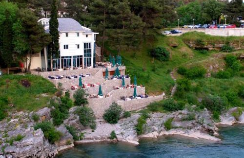 Podgorica Hotel | Hotel Ambasador