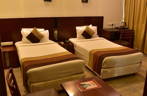 Kalyani Hotel | Hotel Ambassador Chocolate Inn Kalyani