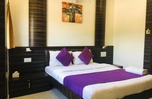 Cuffe Parade Hotel | Hotel Amber-colaba