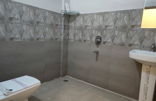 Malabar Hill Hotel | Hotel Amulya Regency