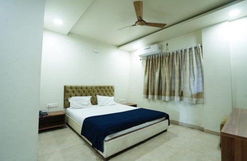 Kolhapur Hotel | Hotel Anand