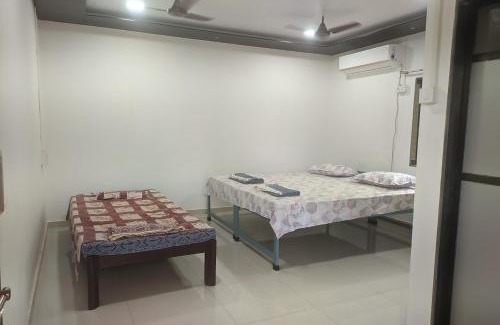 Ganpatipule Hotel | Hotel Anand Niwas Ganpatipule