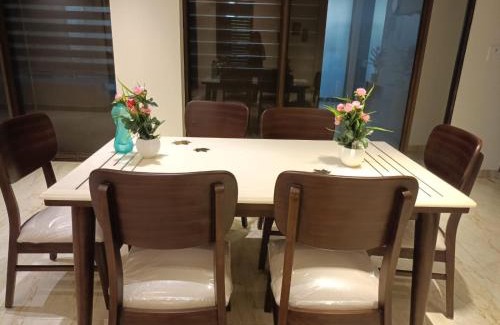 Khattalwada Hotel | Hotel Anant - Dlf Cyber City