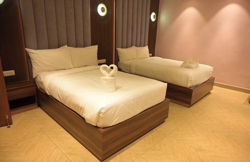 Patia Hotel | Hotel Ananta Sayana